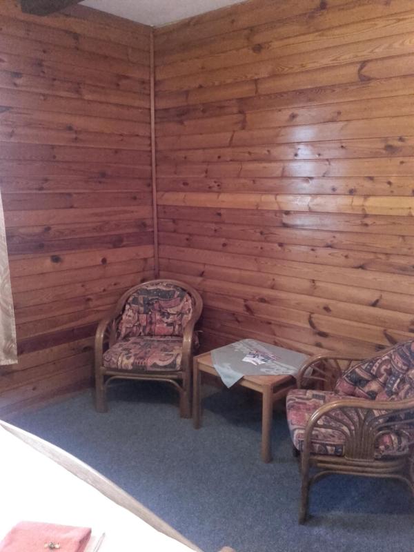 Standard Triple Room image 2