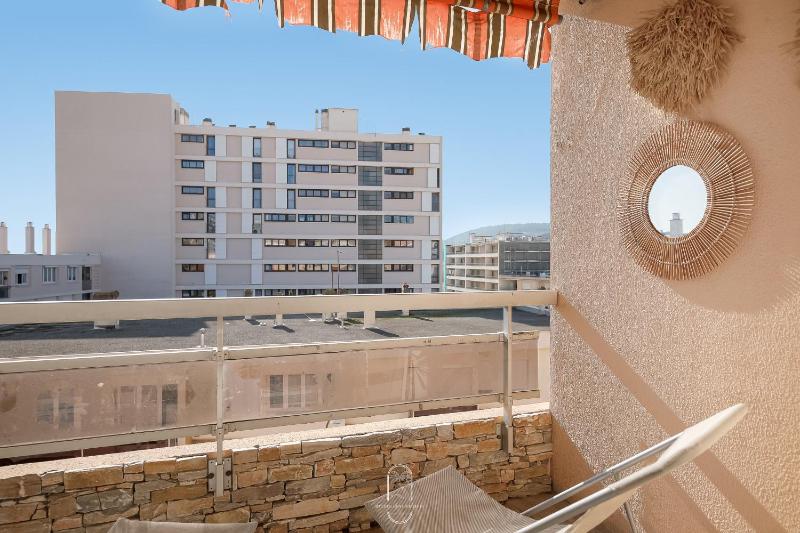 Hyères Centre-Les Floralies T3/Clim/Garage/balcon by HC - image 19