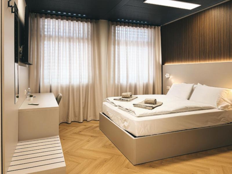 B-ROOMS Bleisure Hotel - Lugano district - image 12