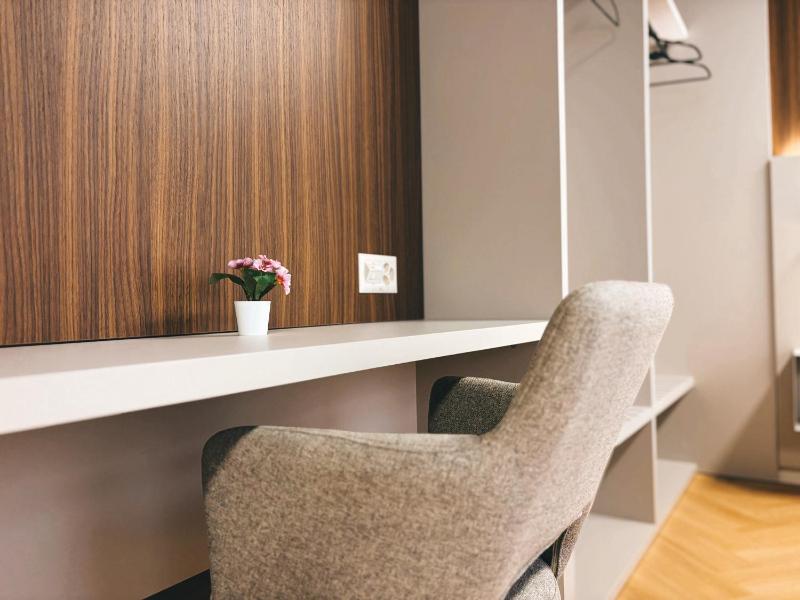 B-ROOMS Bleisure Hotel - Lugano district - image 6