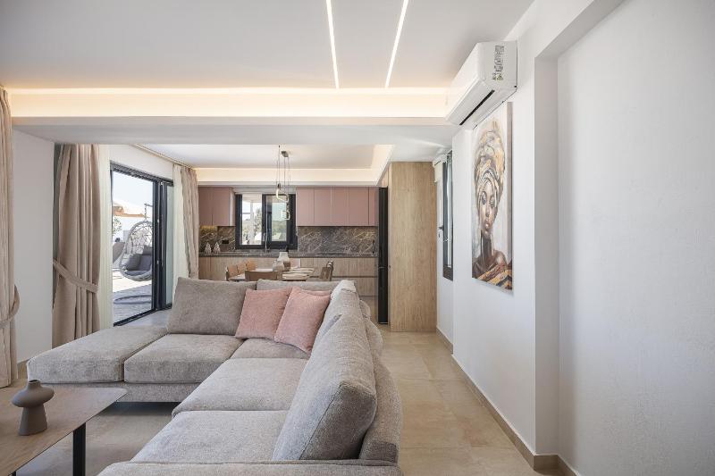 Villa Azure Luxury Sea View Villa - image 16