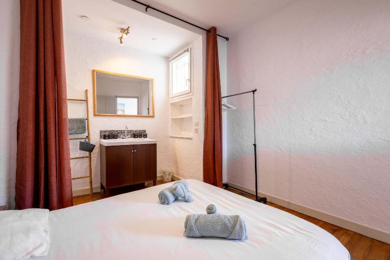 Confort et charme Appartement a 1 min de la plage - image 10