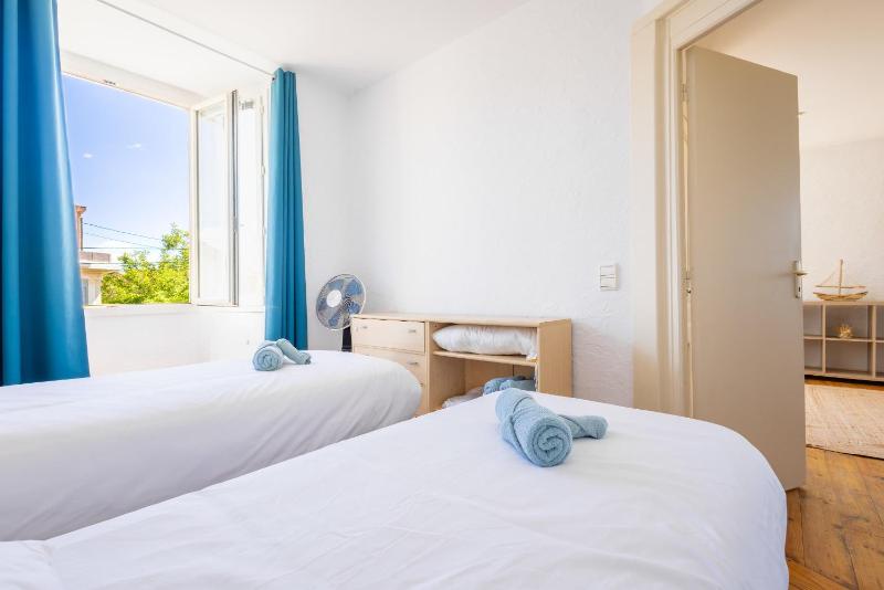 Confort et charme Appartement a 1 min de la plage - image 12