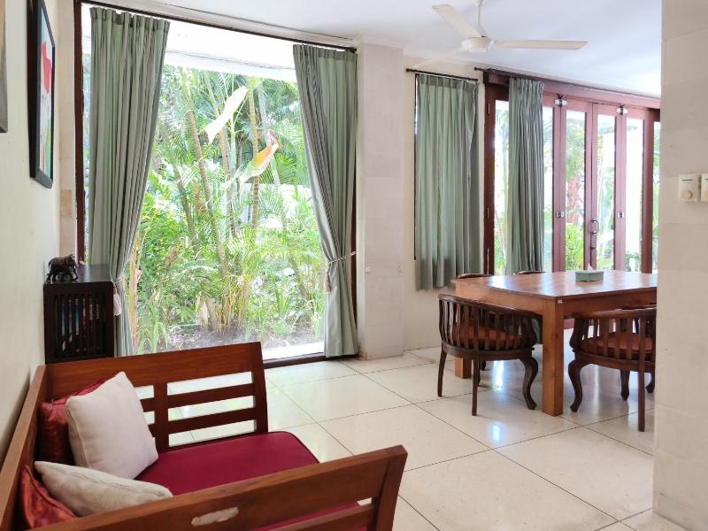 The Lavana Dzawani Seminyak 3 Bedroom Villa - image 34