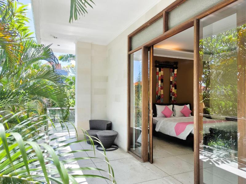 The Lavana Dzawani Seminyak 3 Bedroom Villa - image 10