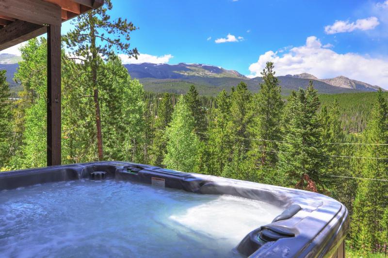 Shadows Summit Peak 7 Breck Home with Hot Tub and Views - image 12