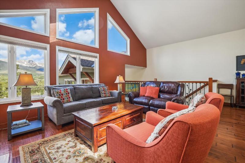 Silver Shekel Retreat Breck Home with Hot Tub and Views - image 36