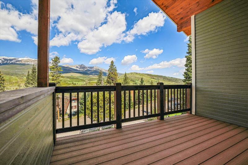 Silver Shekel Retreat Breck Home with Hot Tub and Views - image 44
