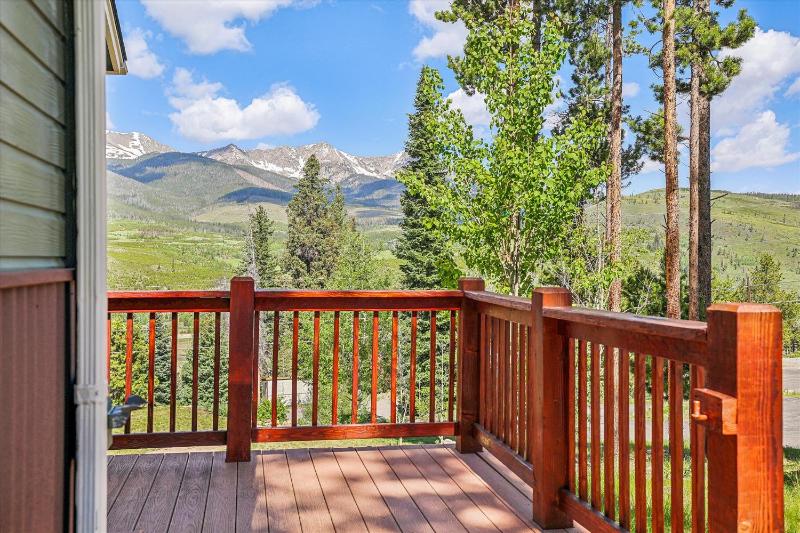 Silver Shekel Retreat Breck Home with Hot Tub and Views - image 47