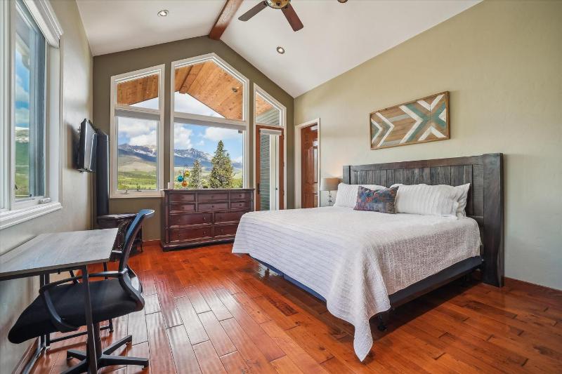 Silver Shekel Retreat Breck Home with Hot Tub and Views - image 9
