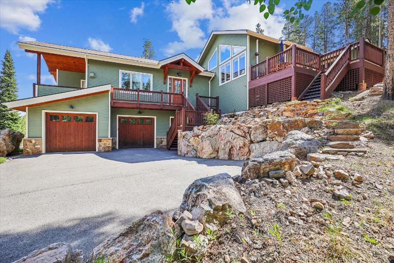 Silver Shekel Retreat Breck Home with Hot Tub and Views - image 31