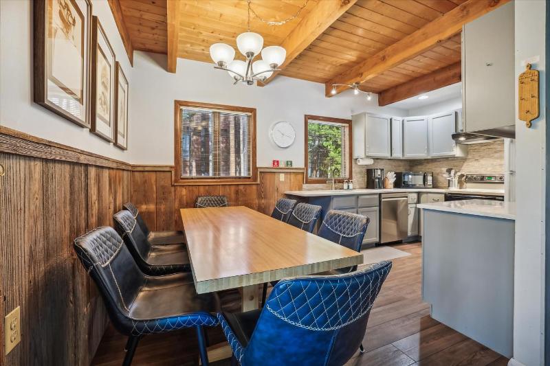 SnowAway: Wooded Peak 8 Breckenridge Home with Ski Access - image 35