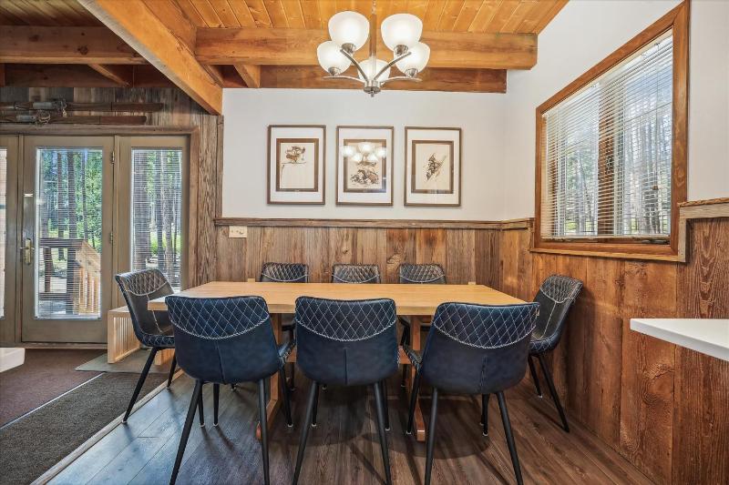 SnowAway: Wooded Peak 8 Breckenridge Home with Ski Access - image 28