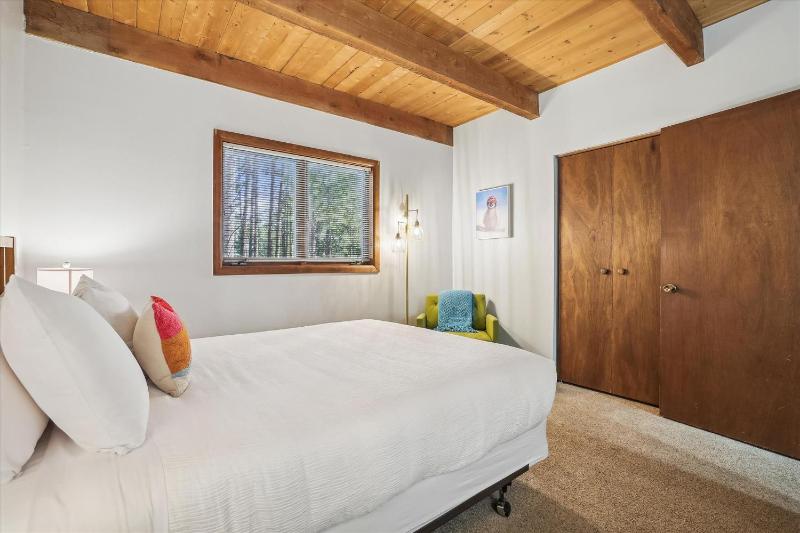 SnowAway: Wooded Peak 8 Breckenridge Home with Ski Access - image 22