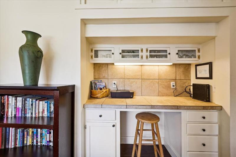 Snowflake Lookout: Ski In/Out Breckenridge Townhome with Hot Tub - image 37