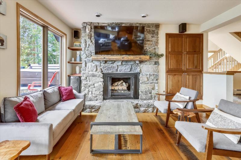 The Duck House: Ski In / Out Breckenridge Home with Hot Tub and Sauna - image 26