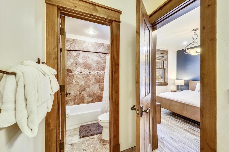 The Great Escape: Breckenridge Home with Hot Tub and Mountain Views - image 22