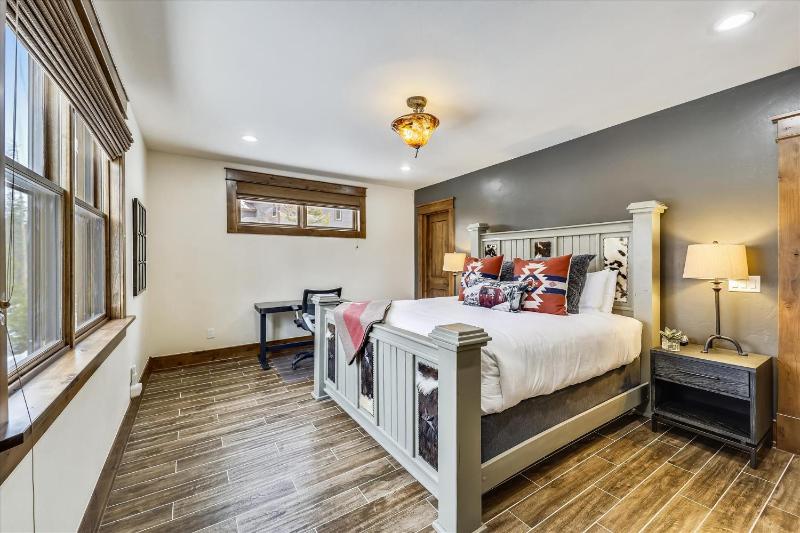 The Great Escape: Breckenridge Home with Hot Tub and Mountain Views - image 47