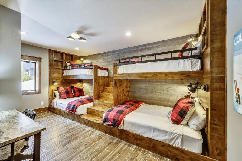 The Great Escape: Breckenridge Home with Hot Tub and Mountain Views - image 30