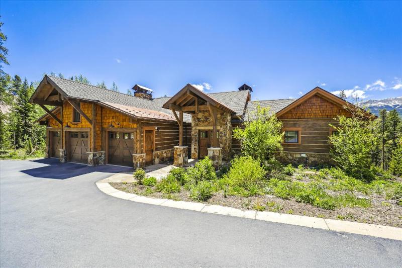The Great Escape: Breckenridge Home with Hot Tub and Mountain Views - image 14
