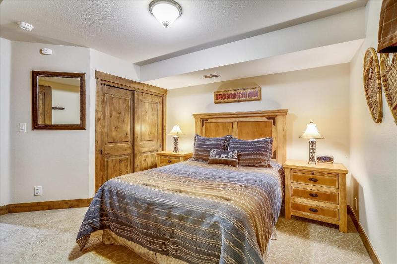 Village Point 109: Breckenridge Townhome with Private Hot Tub Near Peak 9 - image 26
