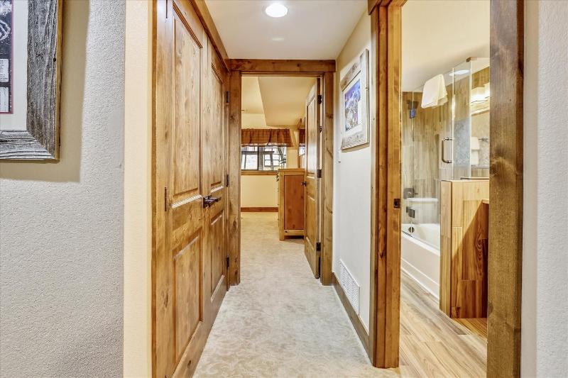 Village Point 109: Breckenridge Townhome with Private Hot Tub Near Peak 9 - image 21