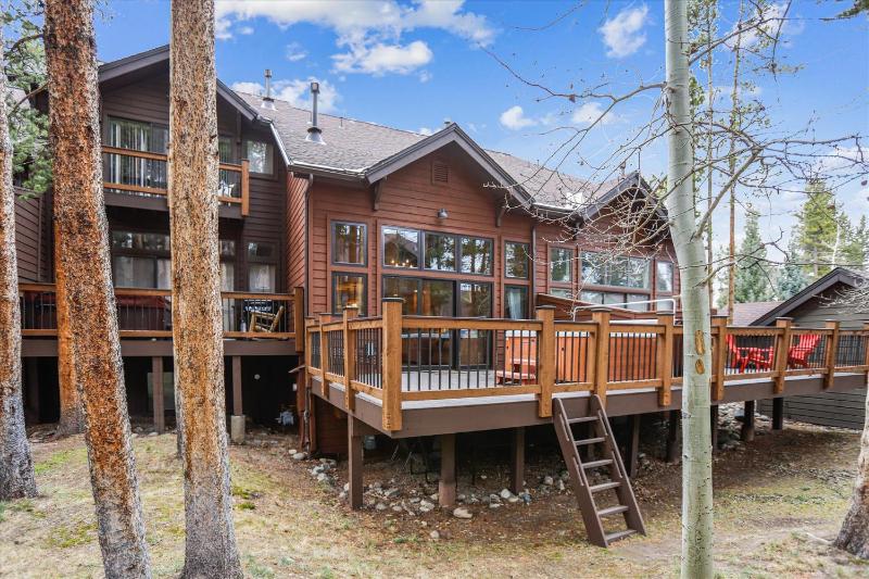 Village Point 109: Breckenridge Townhome with Private Hot Tub Near Peak 9 - image 17