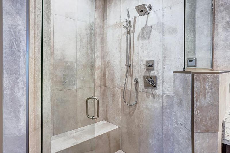 Wintours Leap has easy ski access and private hob! - image 40