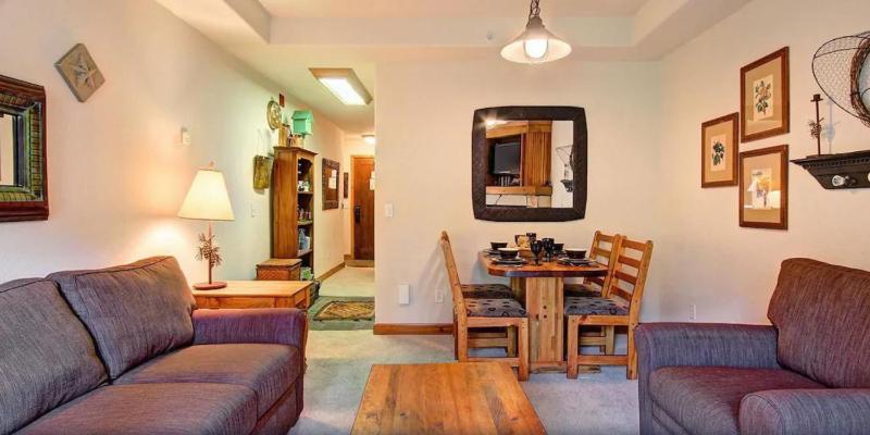 Tyra Riverbend 111: Ski In/Out Breckenridge Condo with Hot Tubs - image 9