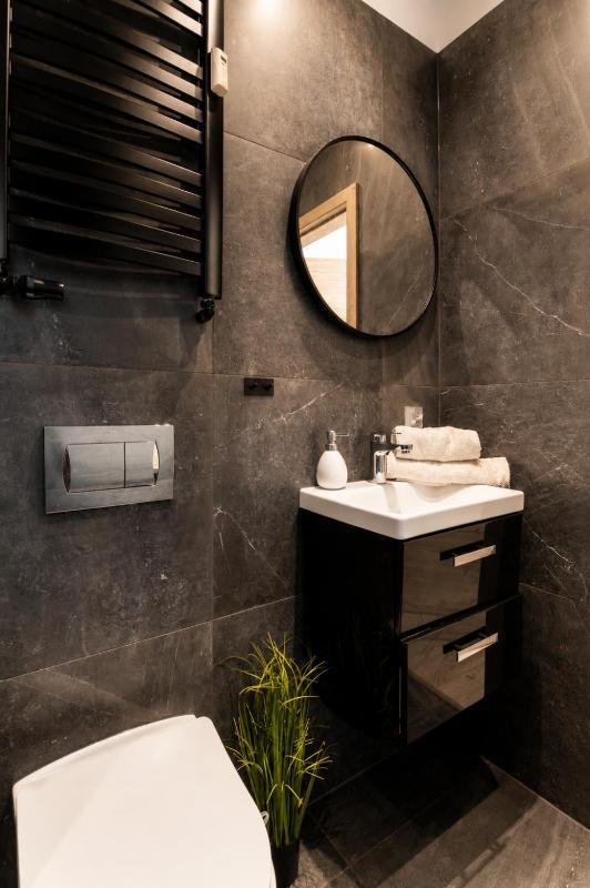 PiotrApartments - Central Warsaw Wilcza - Luxury Apartment - Prime Location - image 12
