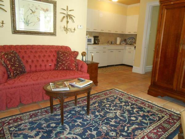 Two-Bedroom Suite image 2