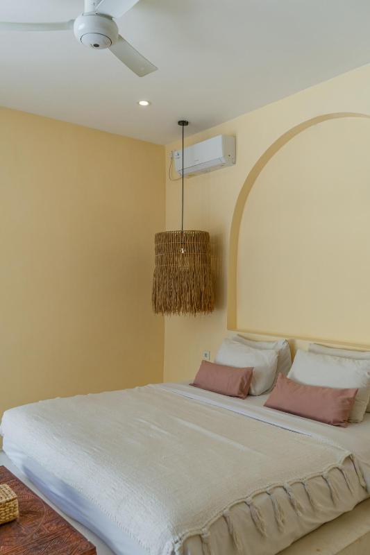 Casa Mara - 2BR Tropical Villa Canggu Walk to Beach & Cafés! - image 12