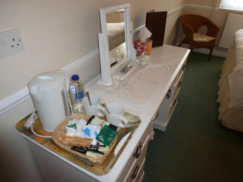 Deluxe Double Room with Shower image 2