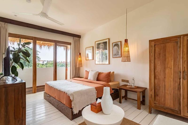 5BR Villa Private Pool Rice Fields view - Canggu - image 5