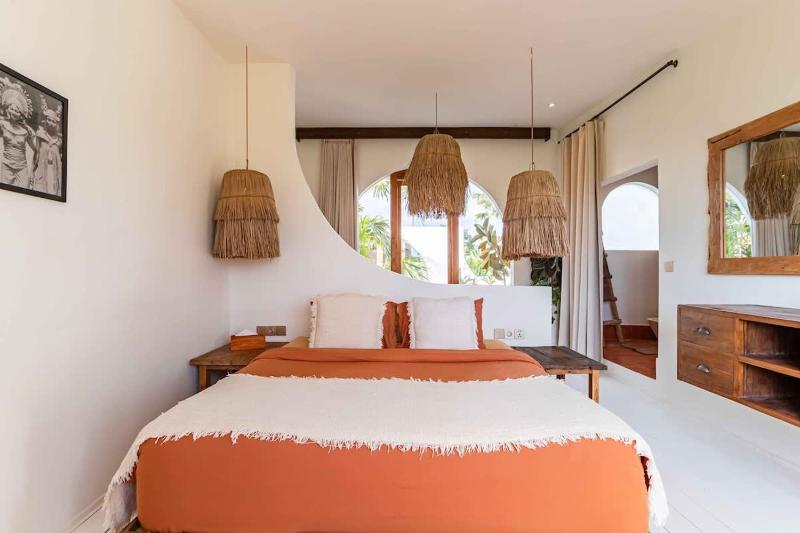 5BR Villa Private Pool Rice Fields view - Canggu - image 37