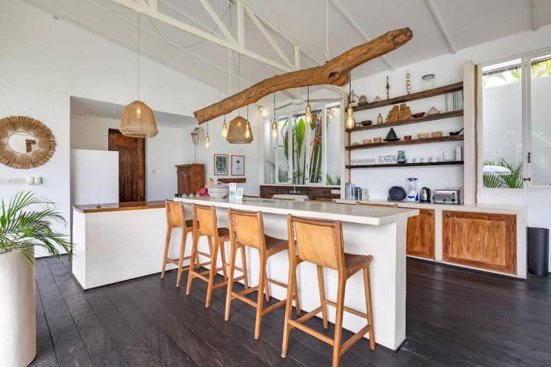 NEW 5BR Villa Rice Field Views Dream Escape - image 6