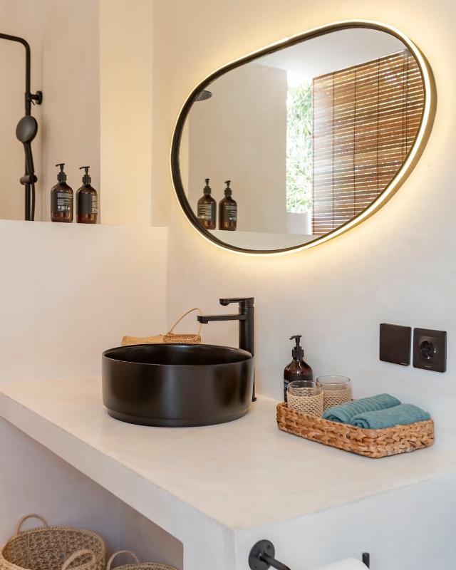 NEW Ideal Stay 4BR - Elegant Villa Family and Friends - image 32