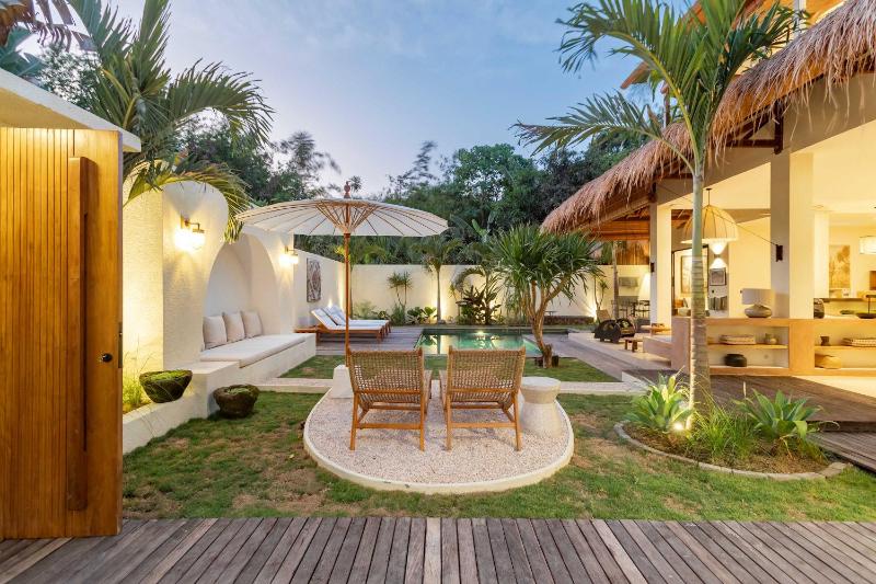 NEW Ideal Stay 4BR - Elegant Villa Family and Friends - image 27