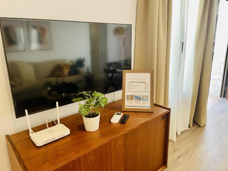 Apartamento Azure Burriana by At Home Costa del So - image 17