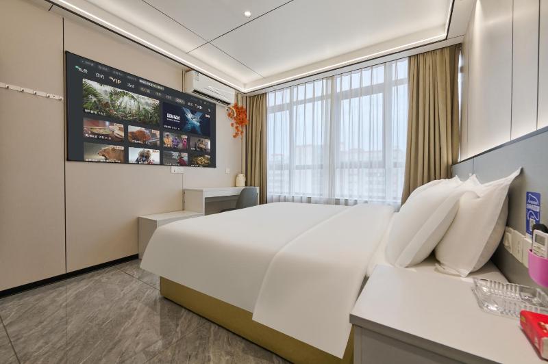 Four Seasons Clouds Xiamen North Railway Station Store - image 26