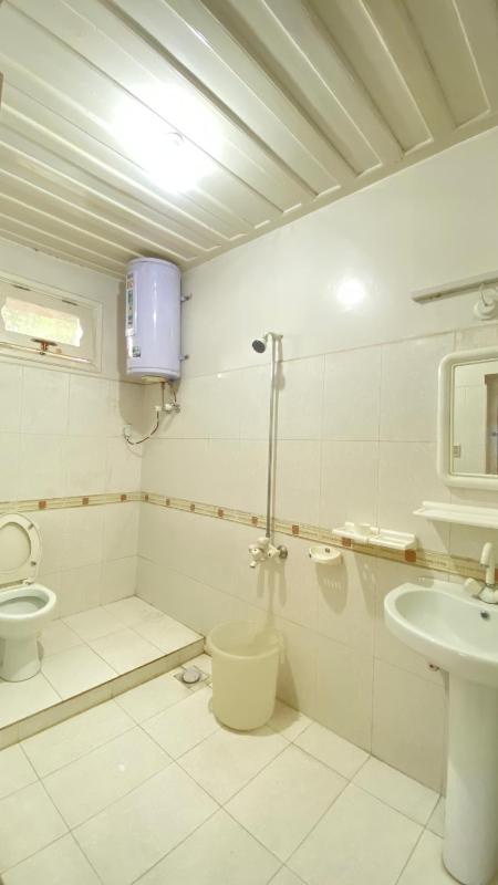 Comfort Inn - image 8