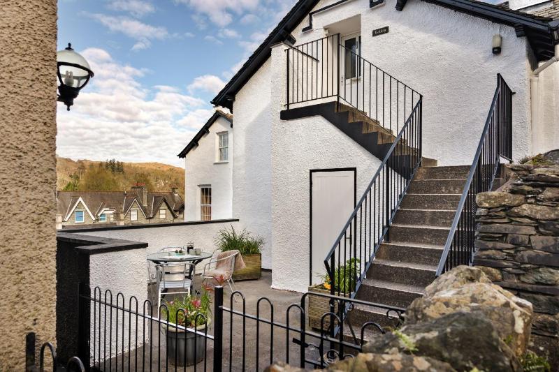 Finest Retreats - The Lake Gables Ambleside - image 12