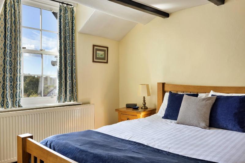 Finest Retreats - The Lake Gables Ambleside - image 9