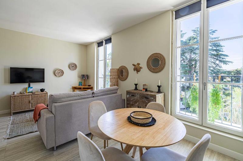 Quiet and Cozy Studio – Cannes City Center - image 8