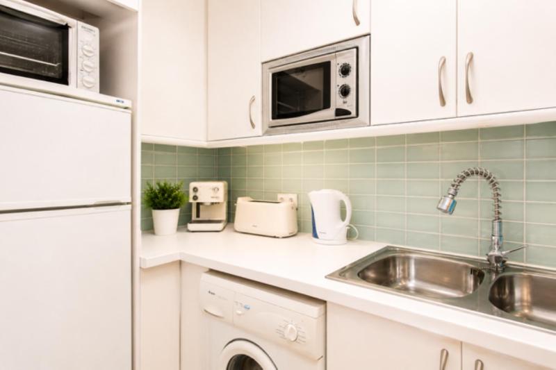 Le Blanc Apart - image 19