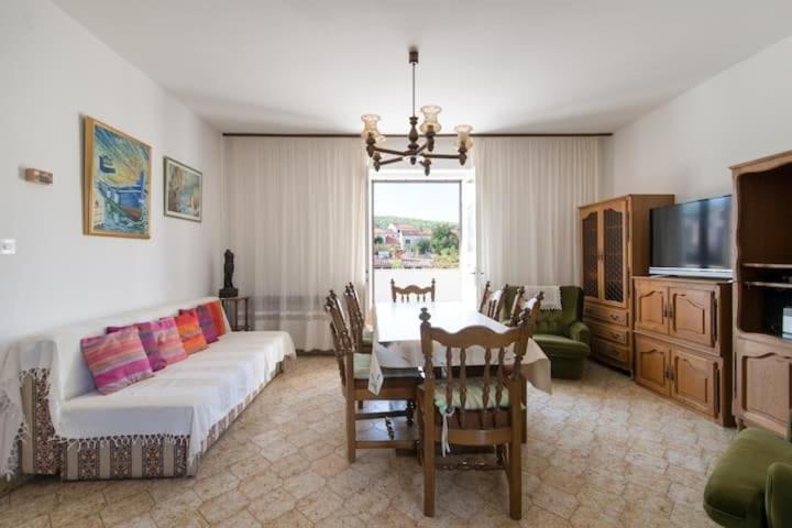Apartment Tonči - image 25