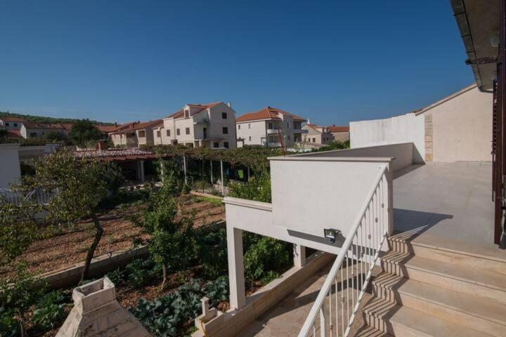 Apartment Tonči - image 11