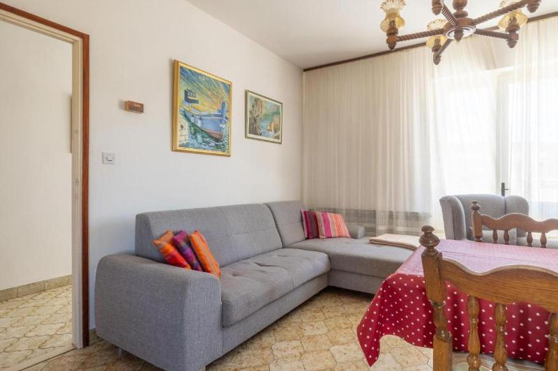 Apartment Tonči - image 14