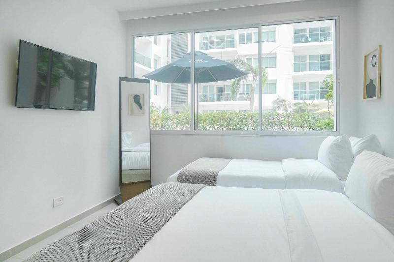Deluxe 2BR Apartment with Terrace in Morros - image 8