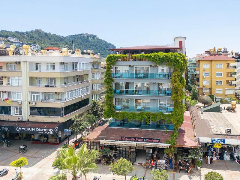 Gallion Hotel - image 20